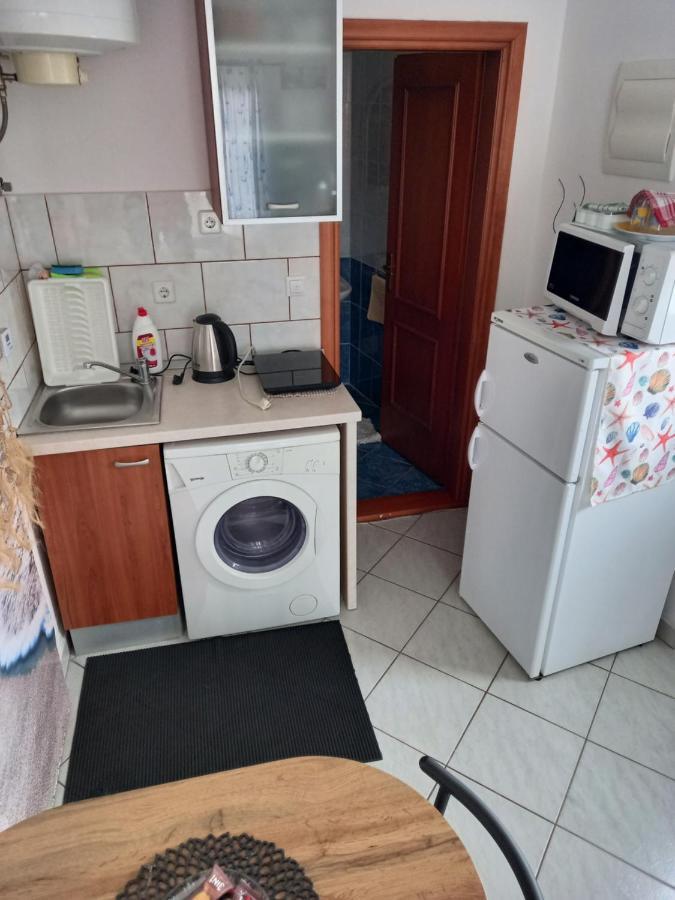 Studio Ap ,Nini' Supetar Kültér fotó